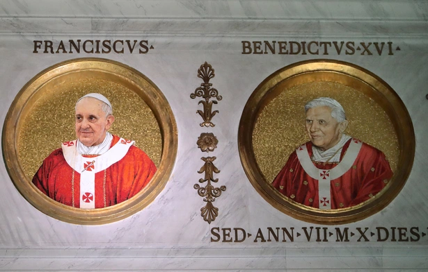 Leon XIV wcale nie musi naśladować swoich poprzedników