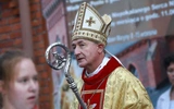 Stajemy przy nowym papieżu