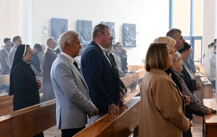 Święcenia diakonatu