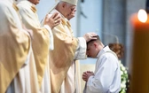 Święcenia prezbiteratu w katowickiej katedrze Chrystusa Króla