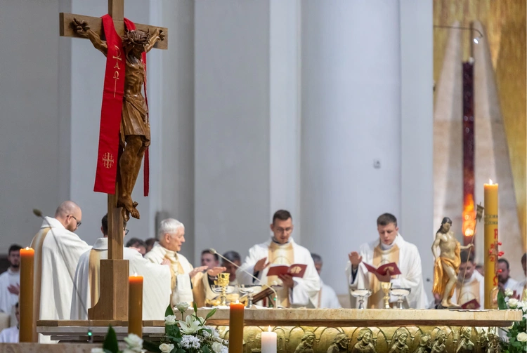 Święcenia prezbiteratu w katowickiej katedrze Chrystusa Króla