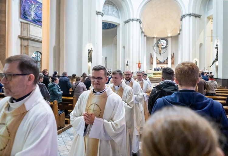Święcenia prezbiteratu w katowickiej katedrze Chrystusa Króla