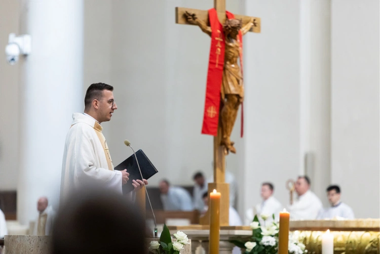 Święcenia prezbiteratu w katowickiej katedrze Chrystusa Króla