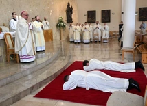 Służąc, nie pomylicie się, bo służba jest miłością