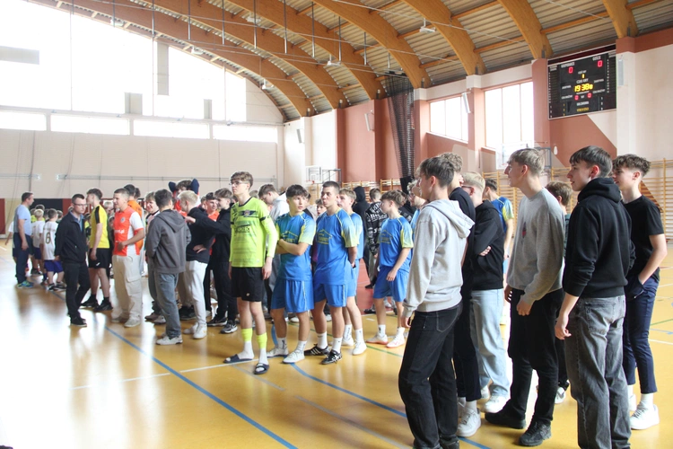 Brzesko. Diecezjalne rozgrywki LSO w piłce nożnej halowej 2025