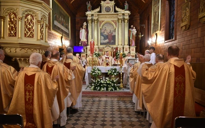 Młoda stulatka
