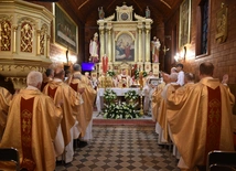Młoda stulatka