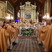 Młoda stulatka