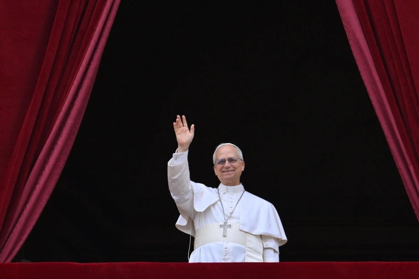 Pierwsza modlitwa "Regina Caeli" z papieżem Leonem XIV