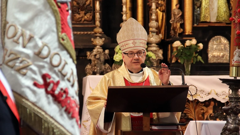 Bp Kiciński na pielgrzymce ludzi pracy: Wszyscy jesteśmy pracownikami w Chrystusowej owczarni
