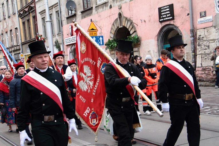 Procesja z Wawelu na Skałkę 2025 