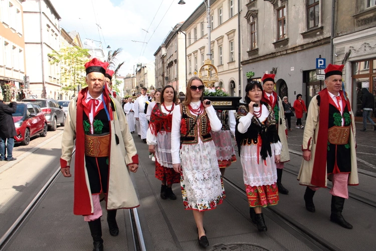 Procesja z Wawelu na Skałkę 2025 