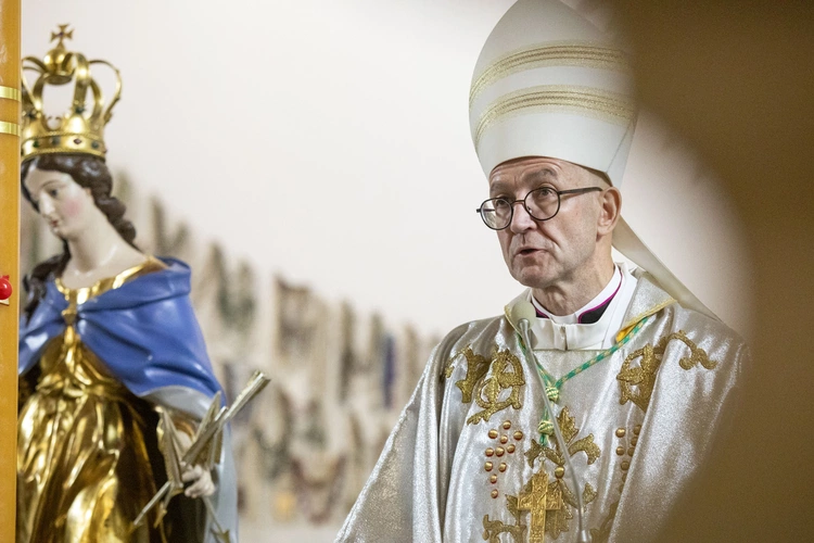 Uroczystość Matki Bożej Łaskawej, Patronki Warszawy