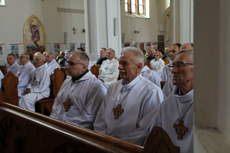 Popowo. Rekolekcje dla nadzwyczajnych szafarzy Komunii Świętej