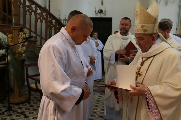 Popowo. Rekolekcje dla nadzwyczajnych szafarzy Komunii Świętej
