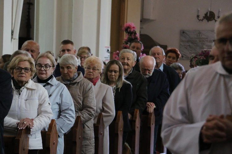 Popowo. Rekolekcje dla nadzwyczajnych szafarzy Komunii Świętej