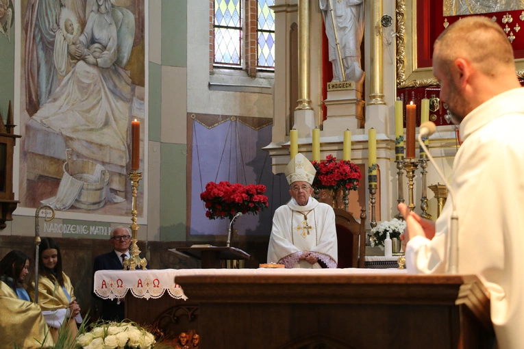 Popowo. Rekolekcje dla nadzwyczajnych szafarzy Komunii Świętej