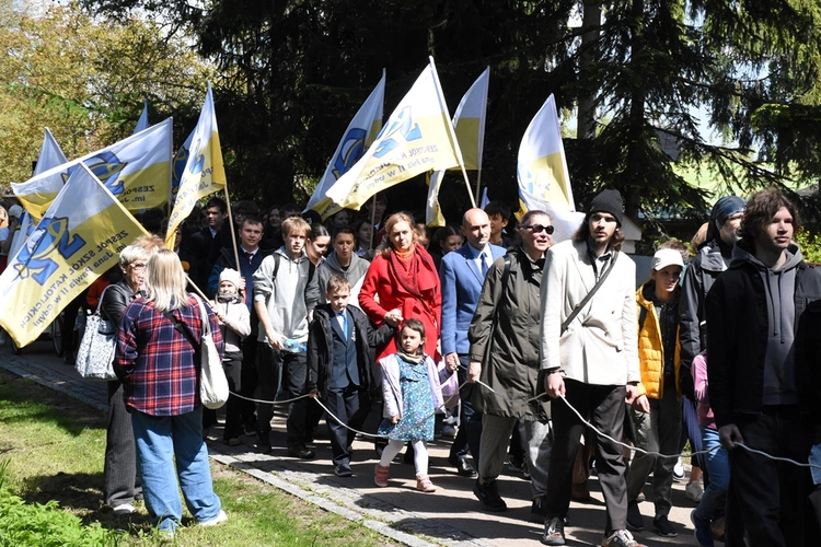 Piesze pielgrzymki na uroczystości odpustowe