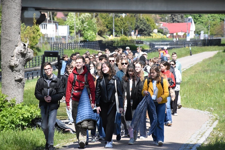 Piesze pielgrzymki na uroczystości odpustowe