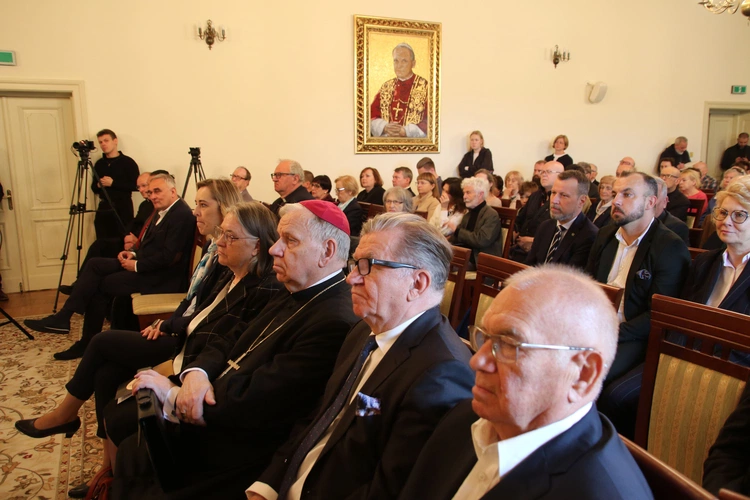Płock. Konferencja naukowa o Piastach