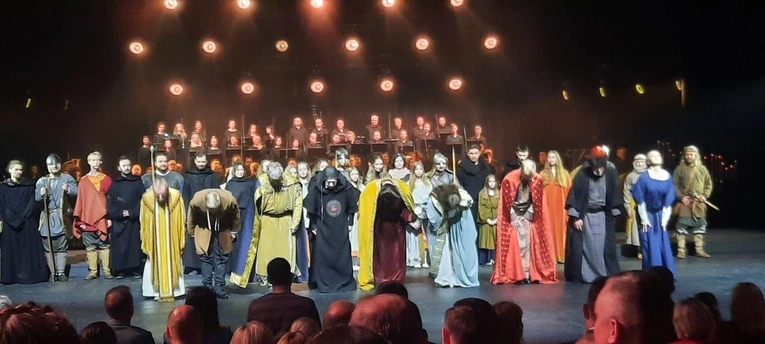 Spektakl "Koronacja"