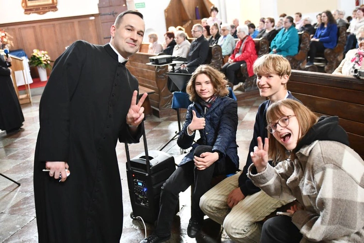 Przyjaciele Paradyża w Rokitnie