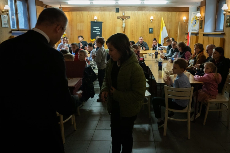 Tarnów. Przyjęcie nowych ministratów w parafii katedralnej