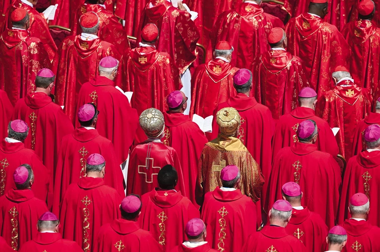 Czy hierarcha któregoś z katolickich Kościołów obrządków wschodnich może zostać papieżem?
