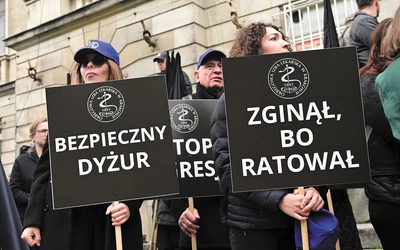 10 maja w Warszawie odbył się czarny Marsz Milczenia Medyków.
