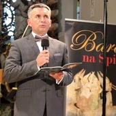 Dzięki prowadzonemu przez R. Monitę Festiwalowi „Barok na Spiszu” nie tylko rozbrzmiewa muzyka dawna, lecz także odbywają się wykłady.