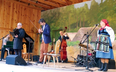 Na scenie wystąpił Marcin Pospieszalski z zespołem i gośćmi specjalnymi.  