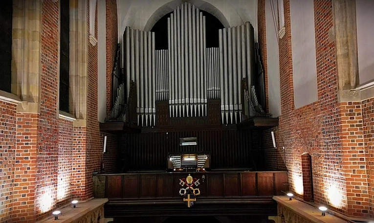 Koncert na rzecz organów w katedrze wrocławskiej "Niech zabrzmią głosy kochających serc"