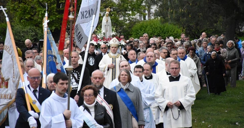 Życie bez miłości jest jak pole bez kwiatów