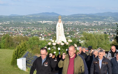 Babcia, matka i córka