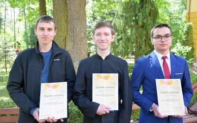 Konkurs Wiedzy Biblijnej dla Alumnów