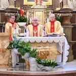 Eucharystia w 30-lecie Katolickiego Ośrodka Adopcyjnego i Opiekuńczego