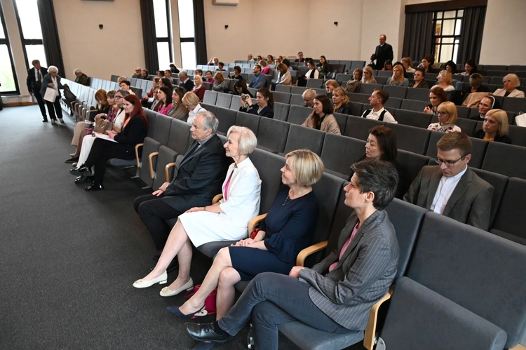 Konferencja pt. "Adopcja: trauma i zdrowienie"