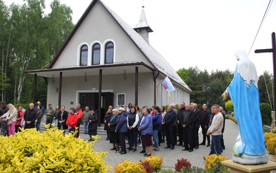 Matka Boża od mieszkańców, św. Józef od proboszcza