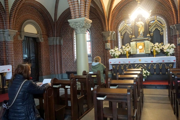 Kościół św. Anny w Zabrzu z wieczystą adoracją