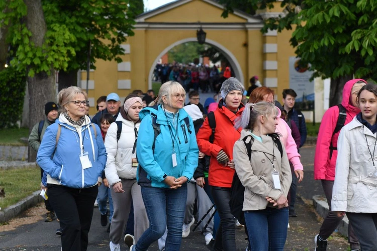 Ruszyła piesza pielgrzymka powołniowa do Rokitna
