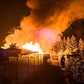 Chełm Śląski. Pożar domków letniskowych