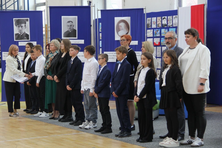 Nowy Sącz. Gala laureatów konkursu "Przywrócić głos niezłomnym..."