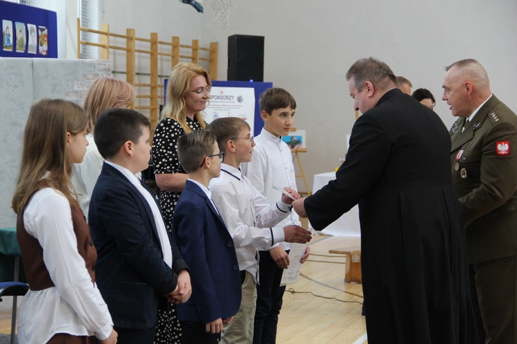 Nowy Sącz. Gala laureatów konkursu "Przywrócić głos niezłomnym..."