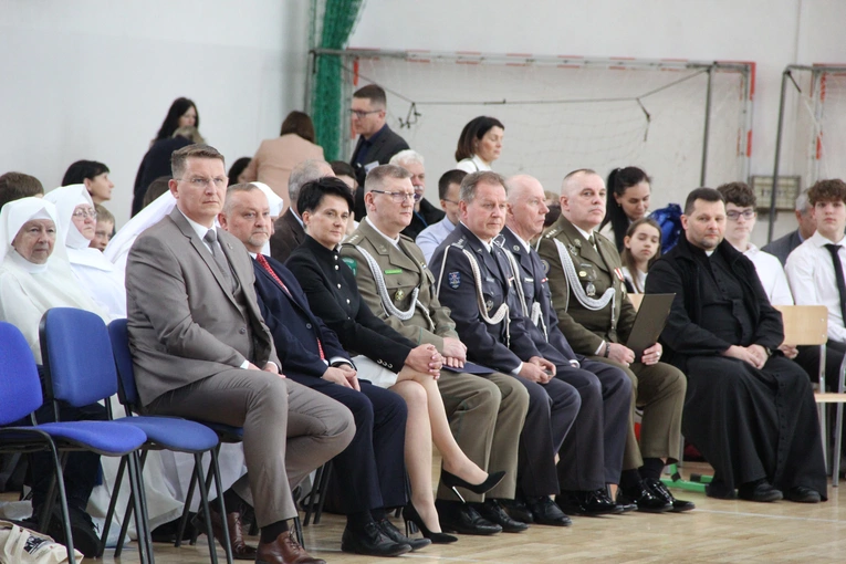 Nowy Sącz. Gala laureatów konkursu "Przywrócić głos niezłomnym..."