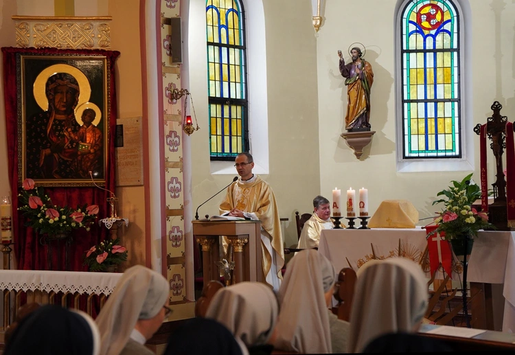 Siostrzana pielgrzymka jubileuszowym szlakiem pojednania