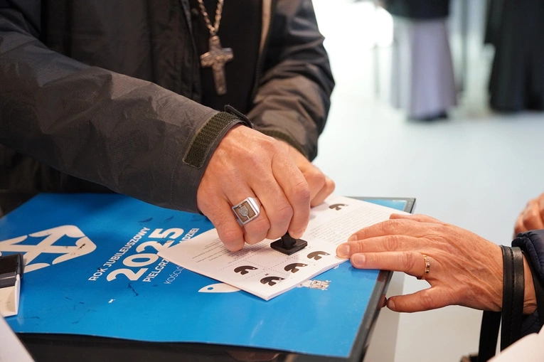 Siostrzana pielgrzymka jubileuszowym szlakiem pojednania