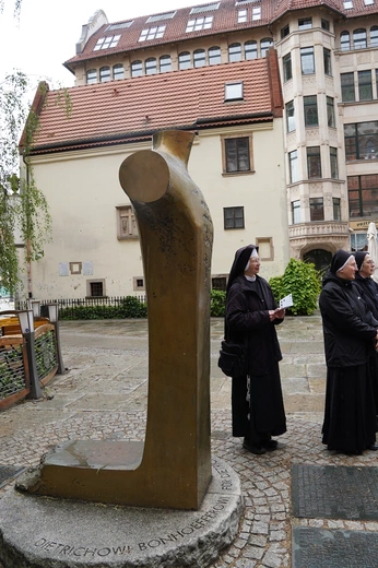 Siostrzana pielgrzymka jubileuszowym szlakiem pojednania