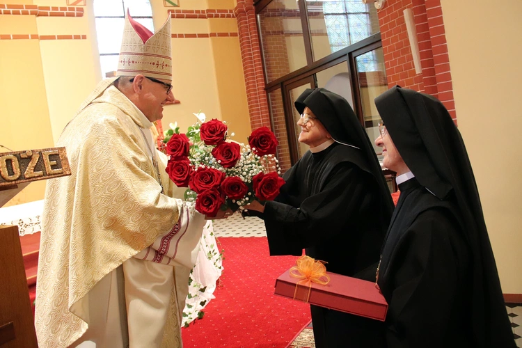Jubileusz ślubów zakonnych u sióstr pasterek w św. Katarzynie 