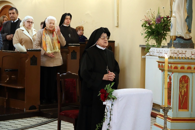 Jubileusz ślubów zakonnych u sióstr pasterek w św. Katarzynie 