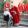Bp Iwanecki: Będziemy sądzeni z miłości